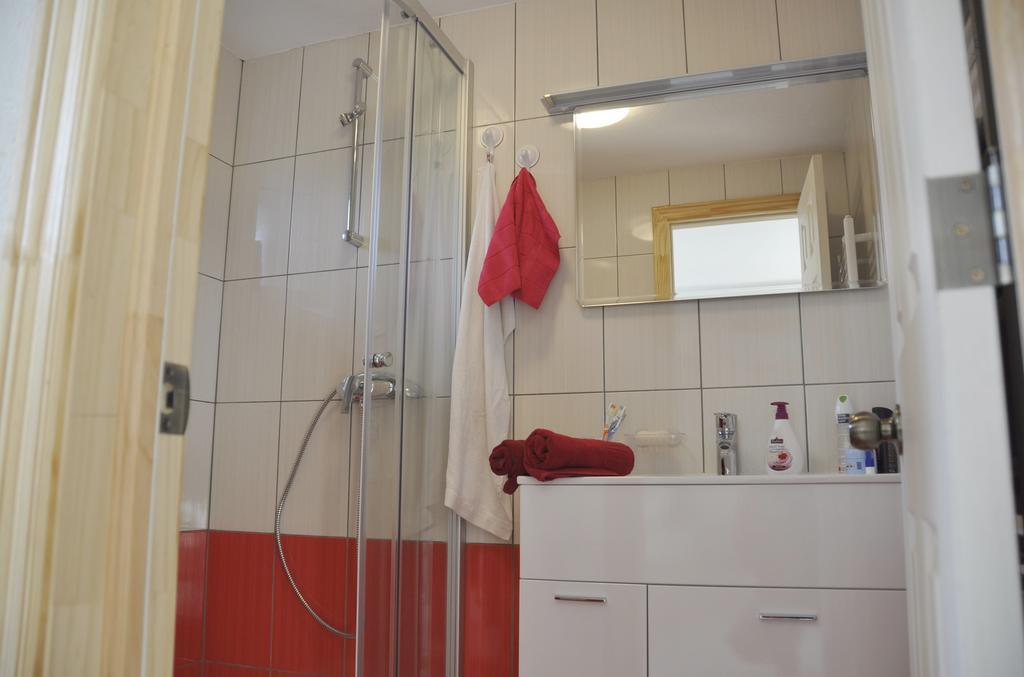 Apartments Marina Makarska Phòng bức ảnh